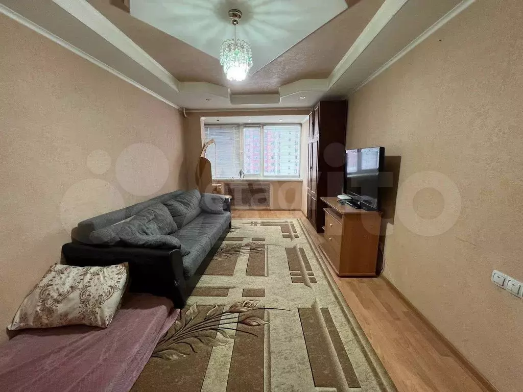 1-к. квартира, 35,8 м, 5/10 эт. - Фото 0