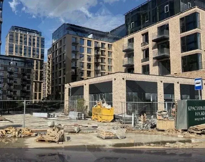 Помещение свободного назначения в Москва Вивальди кв-л, Клубный Город ... - Фото 1