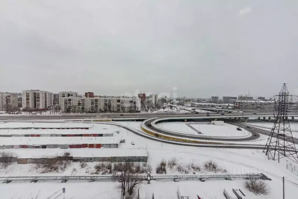 3-к кв. Тюменская область, Тюмень ул. Монтажников, 1 (120.0 м) - Фото 1