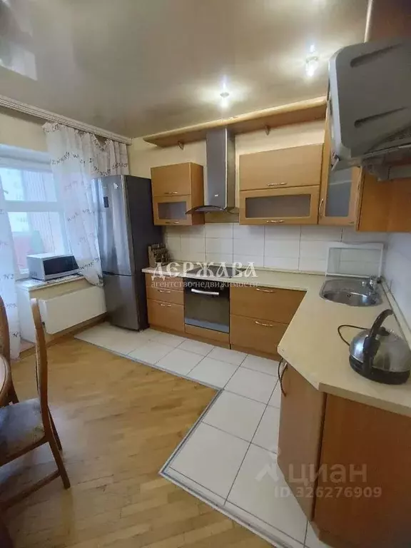 3-к кв. Белгородская область, Старый Оскол Степной мкр, 15 (100.0 м) - Фото 1