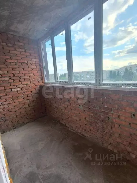 Студия Челябинская область, Троицк 5-й мкр, 19 (24.0 м) - Фото 1