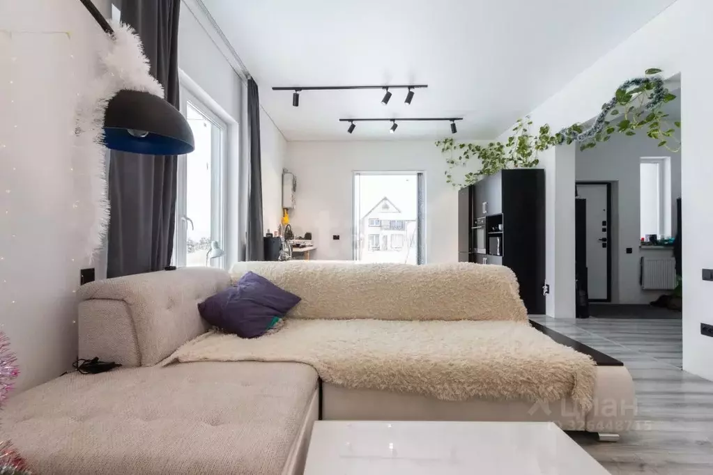 Дом в Калининградская область, Гурьевский муниципальный округ, пос. ... - Фото 1