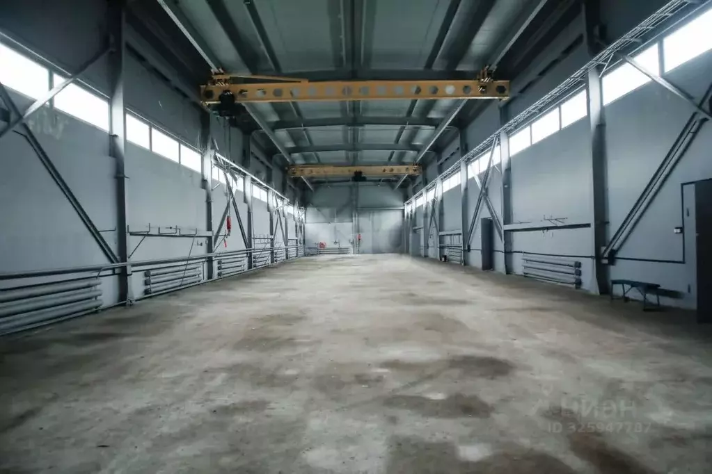 Склад в Ханты-Мансийский АО, Сургут Производственная ул., 15 (711 м) - Фото 1