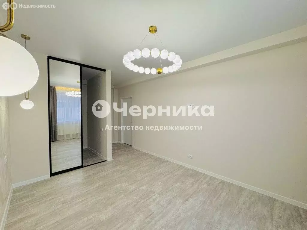 2-комнатная квартира: Ессентуки, Никольская улица, 21к6/1 (60.5 м) - Фото 2