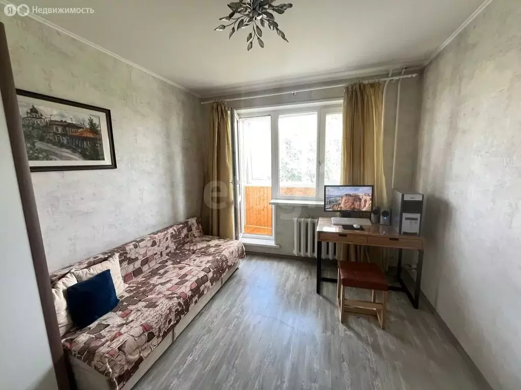 Квартира-студия: Тюмень, улица Елизарова, 30 (17 м) - Фото 1