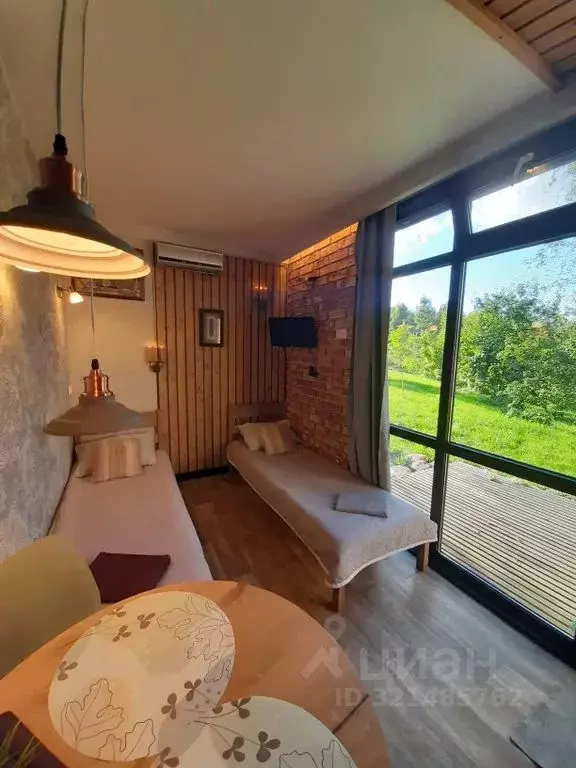 Дом в Ленинградская область, Выборгский район, Полянское с/пос, пос. ... - Фото 2