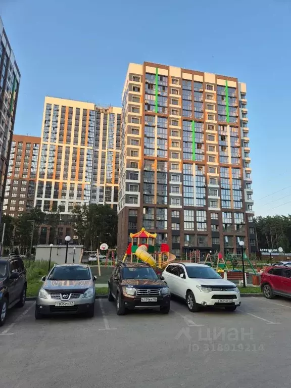 2-к кв. Алтайский край, Барнаул ул. 6-я Нагорная, 15Г/1к2 (64.2 м) - Фото 0