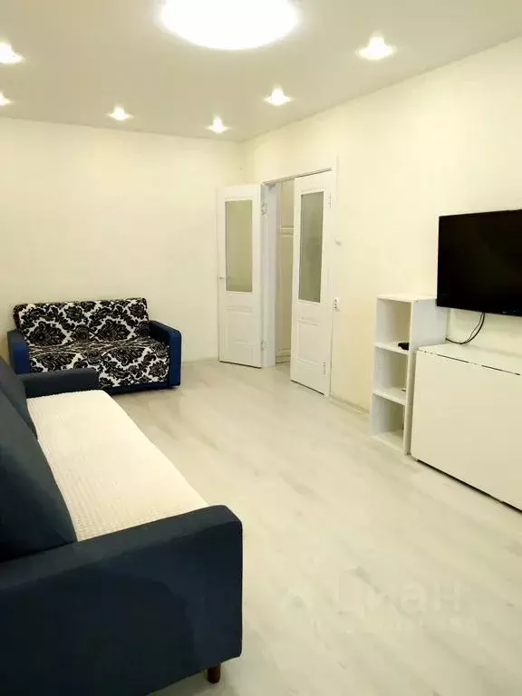 1-к кв. Карелия, Петрозаводск ул. Хейкконена, 16 (42.0 м) - Фото 1