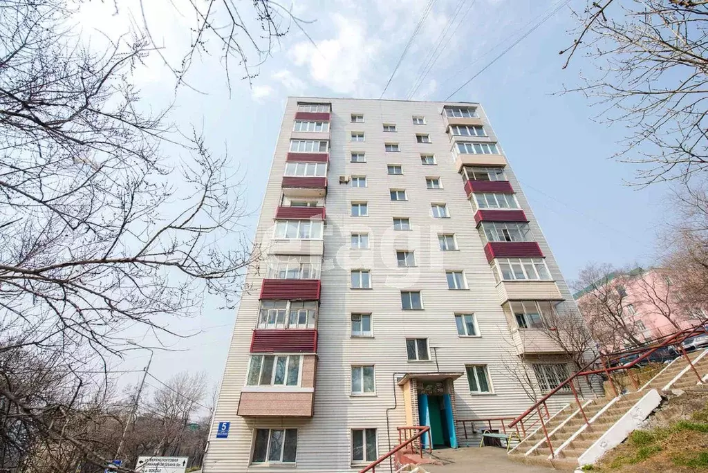 3-к кв. Приморский край, Владивосток ул. Бестужева, 5 (60.3 м) - Фото 0