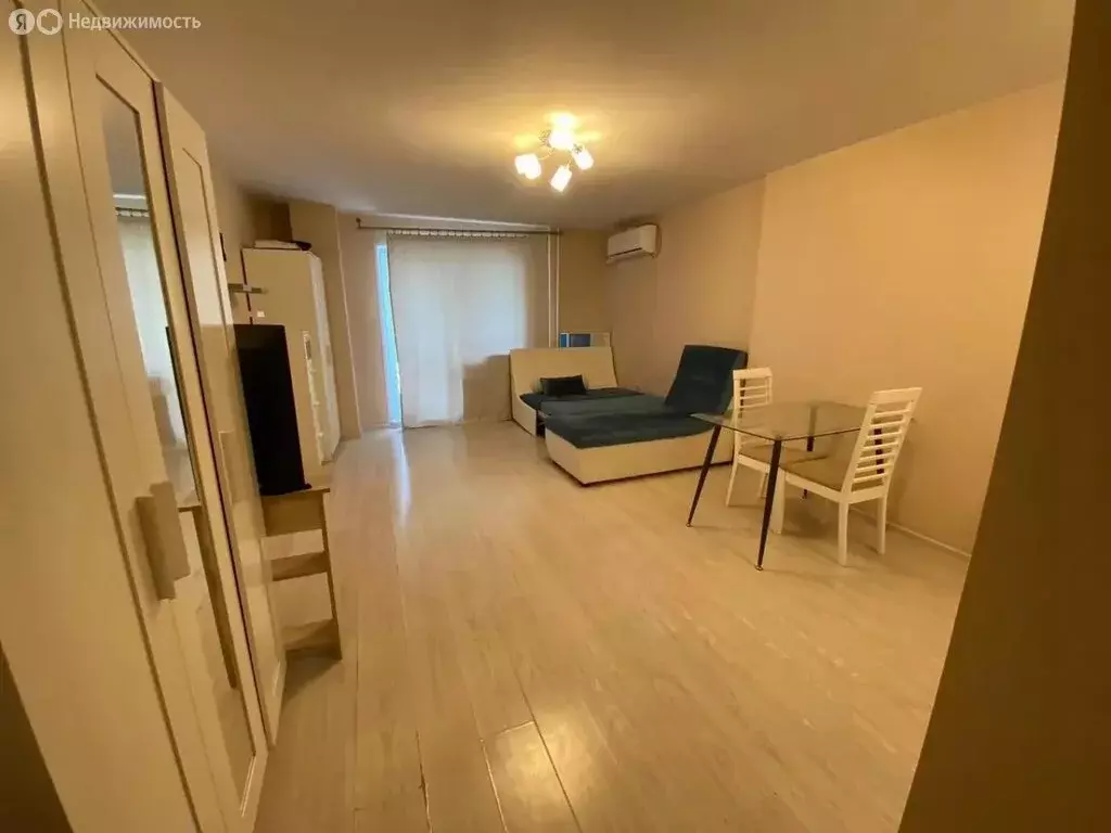 Квартира-студия: Волгоград, Высокая улица, 18А (38.6 м) - Фото 1