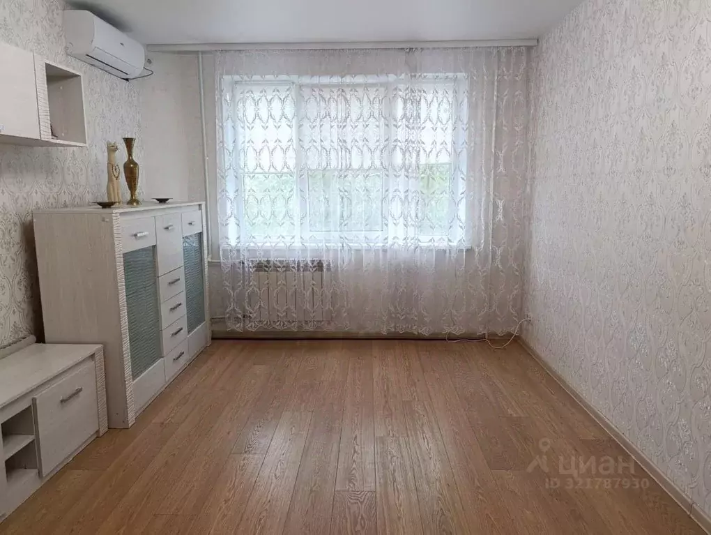 2-к кв. Волгоградская область, Волгоград Пролетарская ул., 23 (50.3 м) - Фото 1