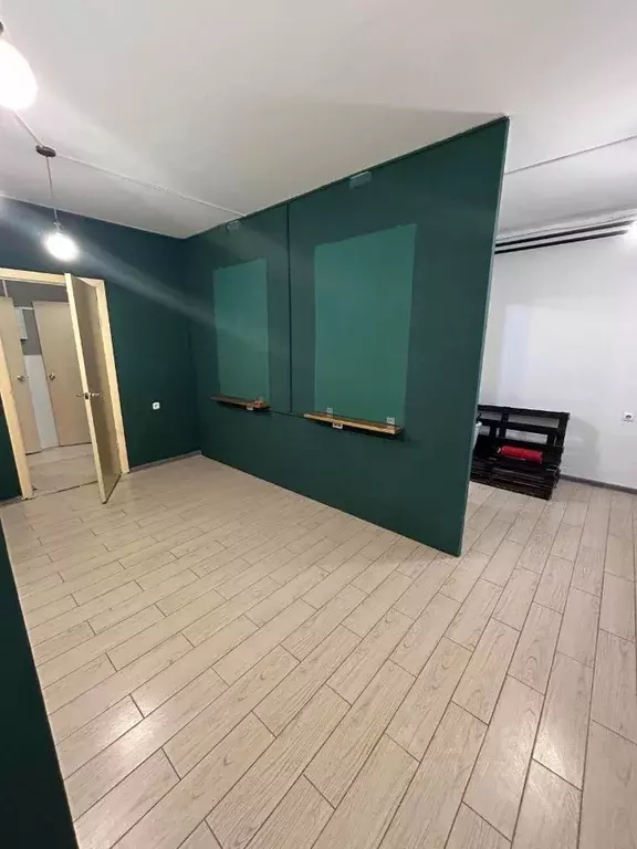 Помещение свободного назначения в Саха (Якутия), Якутск ул. Халтурина, ... - Фото 1