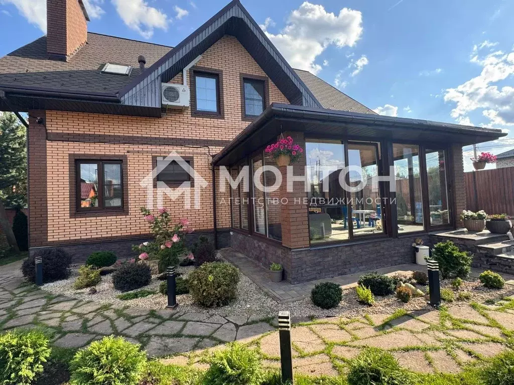 Коттедж в Москва с. Былово, Белгатой ДПК, ул. Сиреневая (200 м) - Фото 1