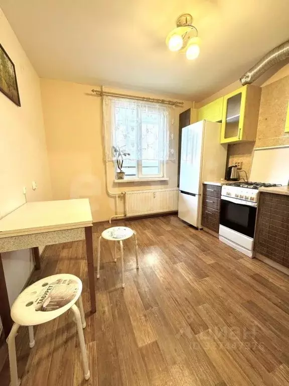 2-к кв. Вологодская область, Череповец Портовая ул., 60 (52.1 м) - Фото 1