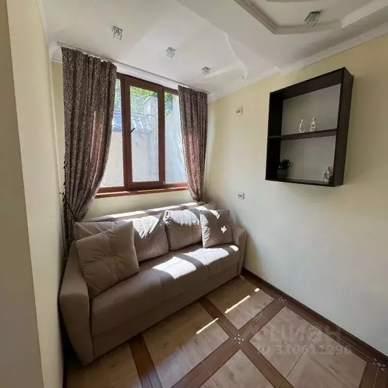 2-к кв. Крым, Симферополь ул. Куйбышева, 89 (80.0 м) - Фото 1