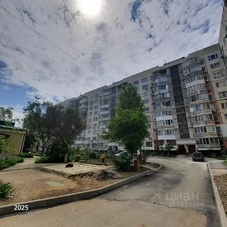 2-к кв. Крым, Керчь ул. Генерала Петрова, 10 (54.0 м) - Фото 0