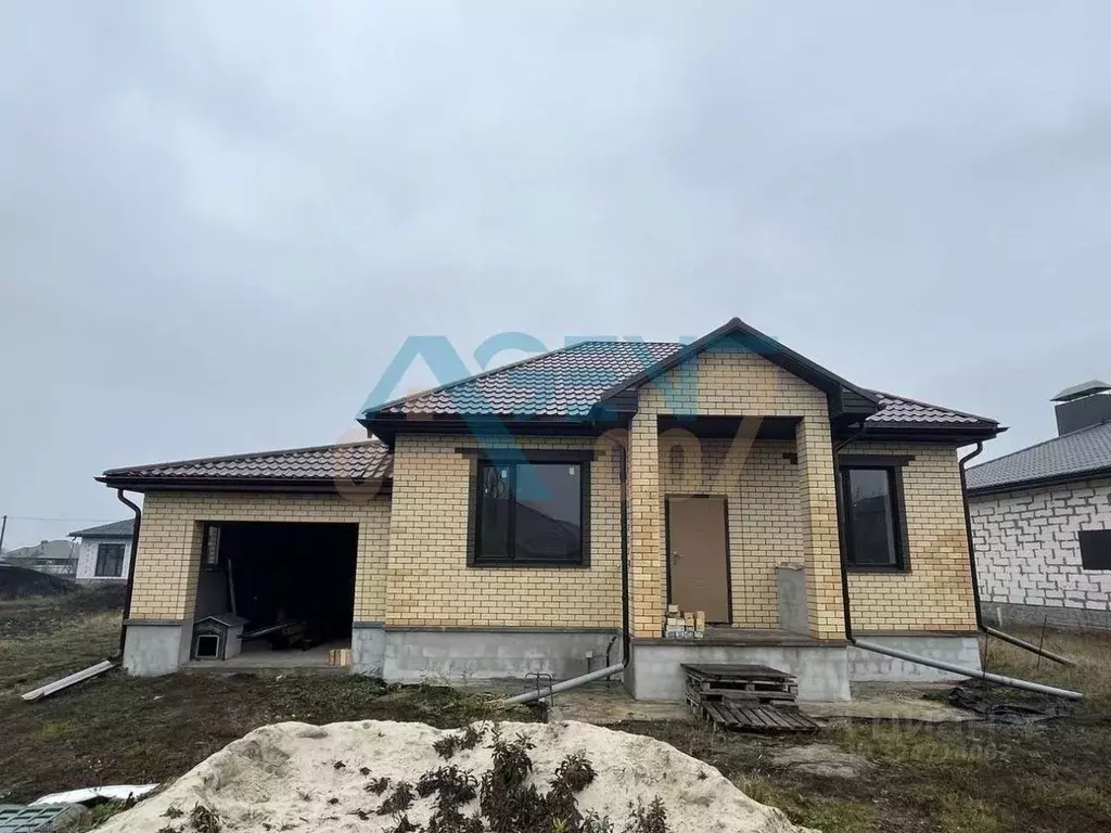 Дом в Белгородская область, Белгородский район, Дубовское с/пос, пос. ... - Фото 1