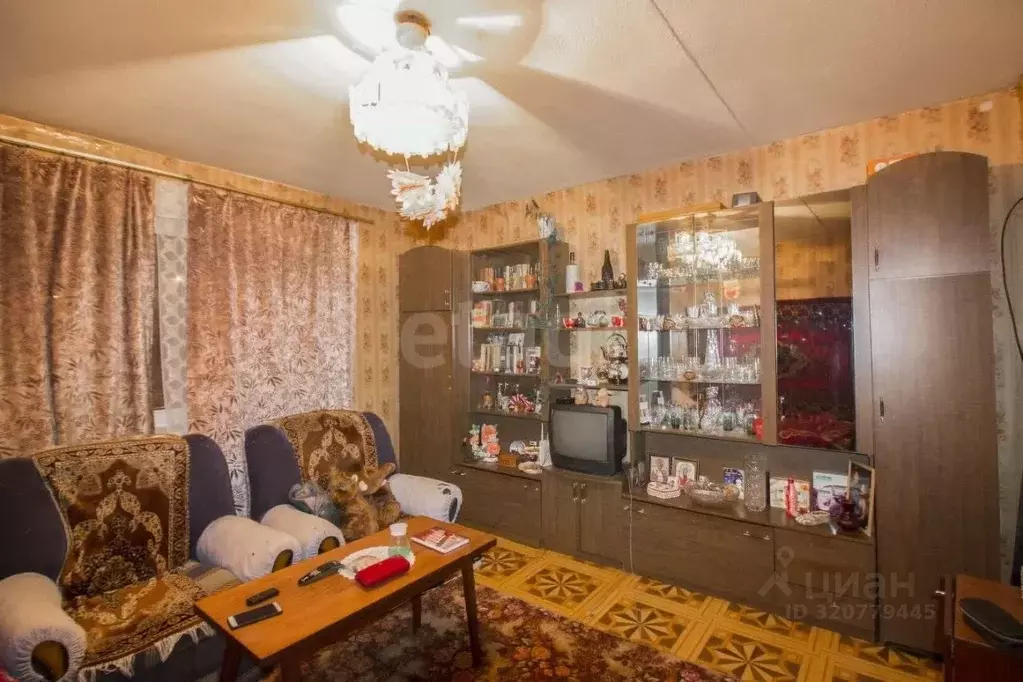 2-к кв. Свердловская область, Нижний Тагил Бирюзовая ул., 6 (52.0 м) - Фото 0