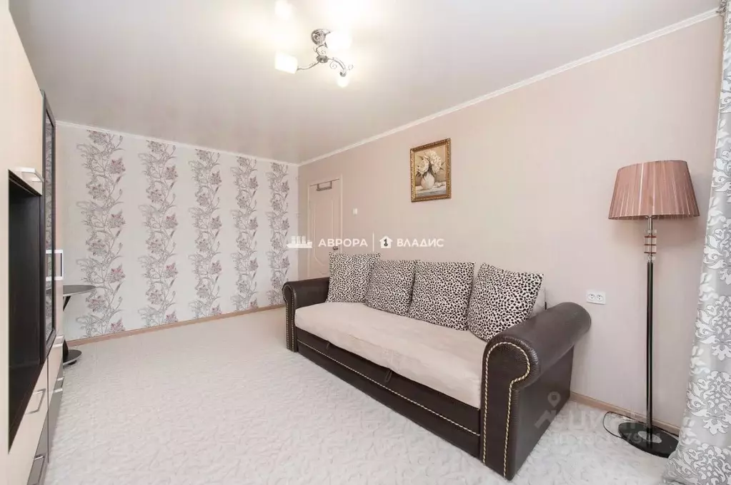 2-к кв. Челябинская область, Магнитогорск просп. Карла Маркса, 204/3 ... - Фото 1