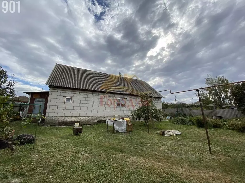 Дом в Воронежская область, Поворинский район, с. Рождественское ... - Фото 2