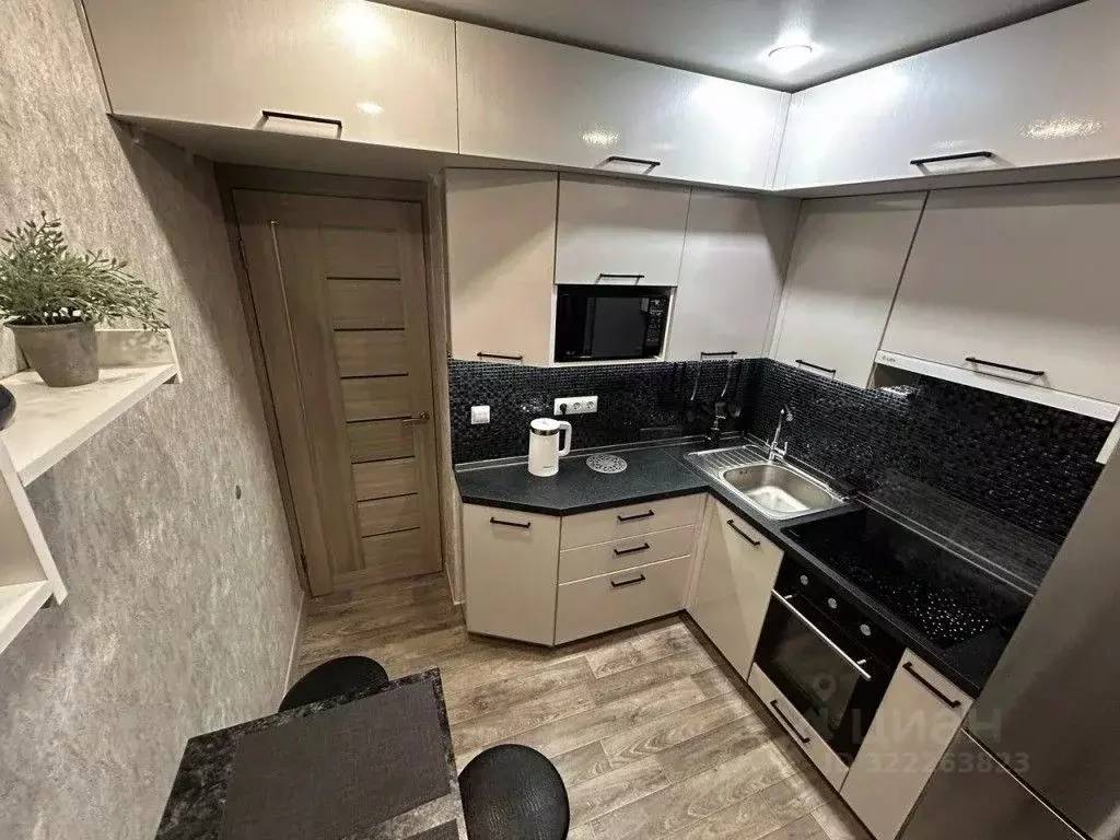 2-к кв. Саратовская область, Саратов Политехническая ул., 124 (42.0 м) - Фото 1