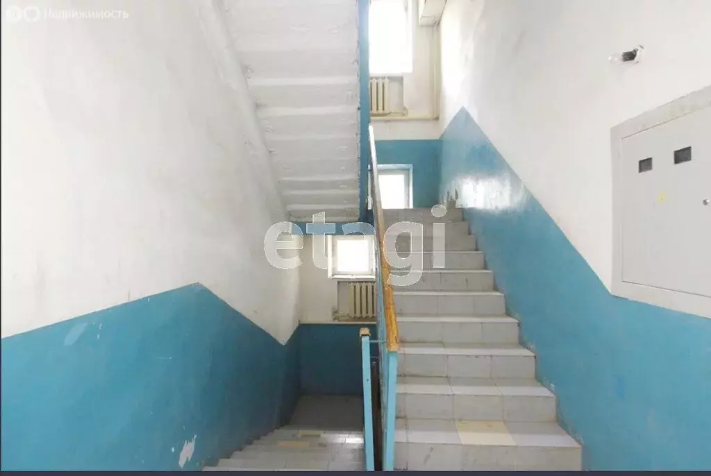 1-комнатная квартира: Заводоуковск, улица Орджоникидзе, 1Б (99 м) - Фото 1
