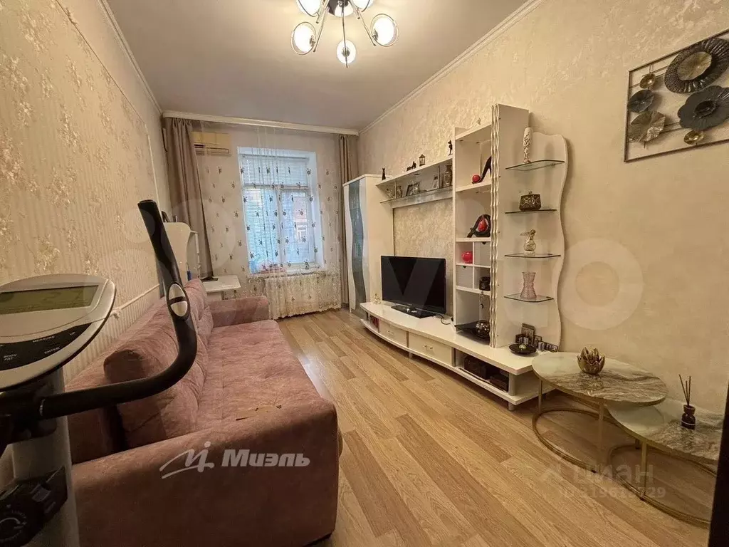 2-к кв. Севастополь ул. Очаковцев, 35 (48.1 м) - Фото 0