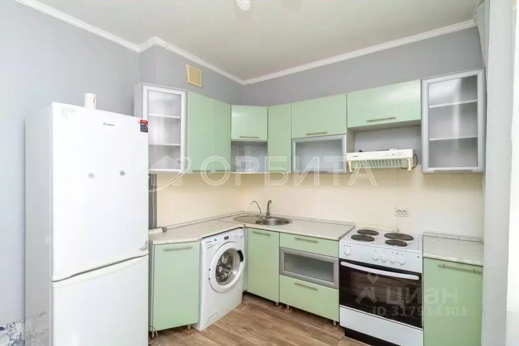 1-к кв. Тюменская область, Тюмень ул. Газовиков, 55 (32.9 м) - Фото 0