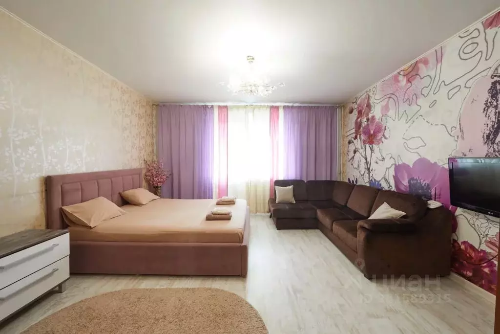 1-к кв. Челябинская область, Челябинск ул. Цвиллинга, 58б (41.0 м) - Фото 0
