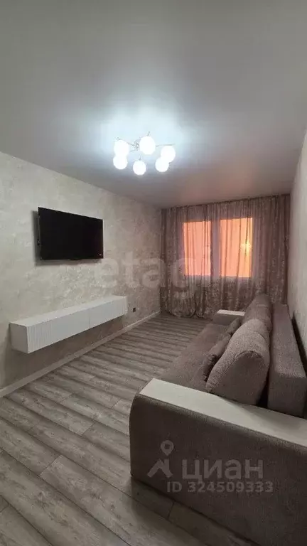 1-к кв. Ямало-Ненецкий АО, Новый Уренгой Строителей мкр, 5к5 (38.5 м) - Фото 2