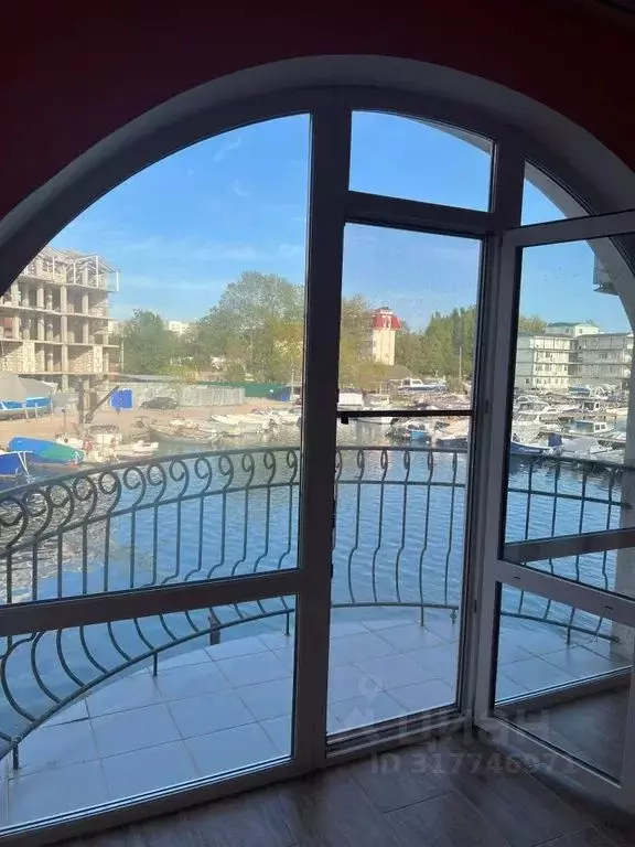 2-к кв. Севастополь ул. Летчиков, 3Д (50.0 м) - Фото 0