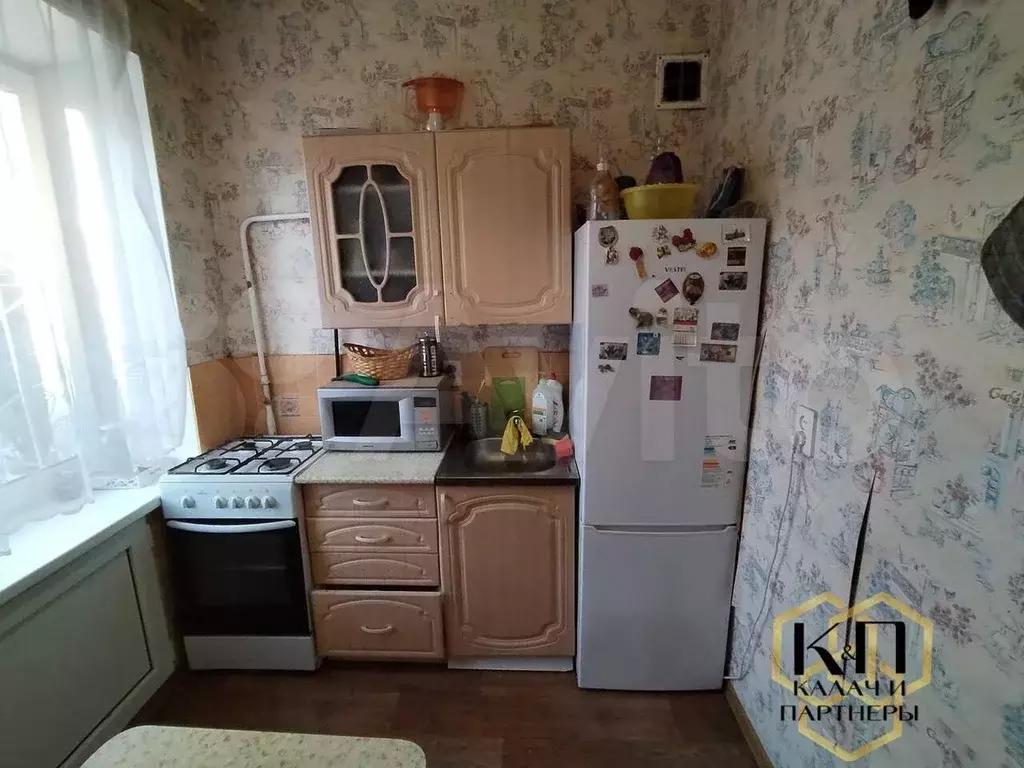 2-к. квартира, 39,6 м, 4/4 эт. - Фото 0