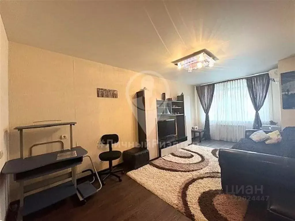 1-к кв. Рязанская область, Рязань ул. Большая, 100 (42.7 м) - Фото 0