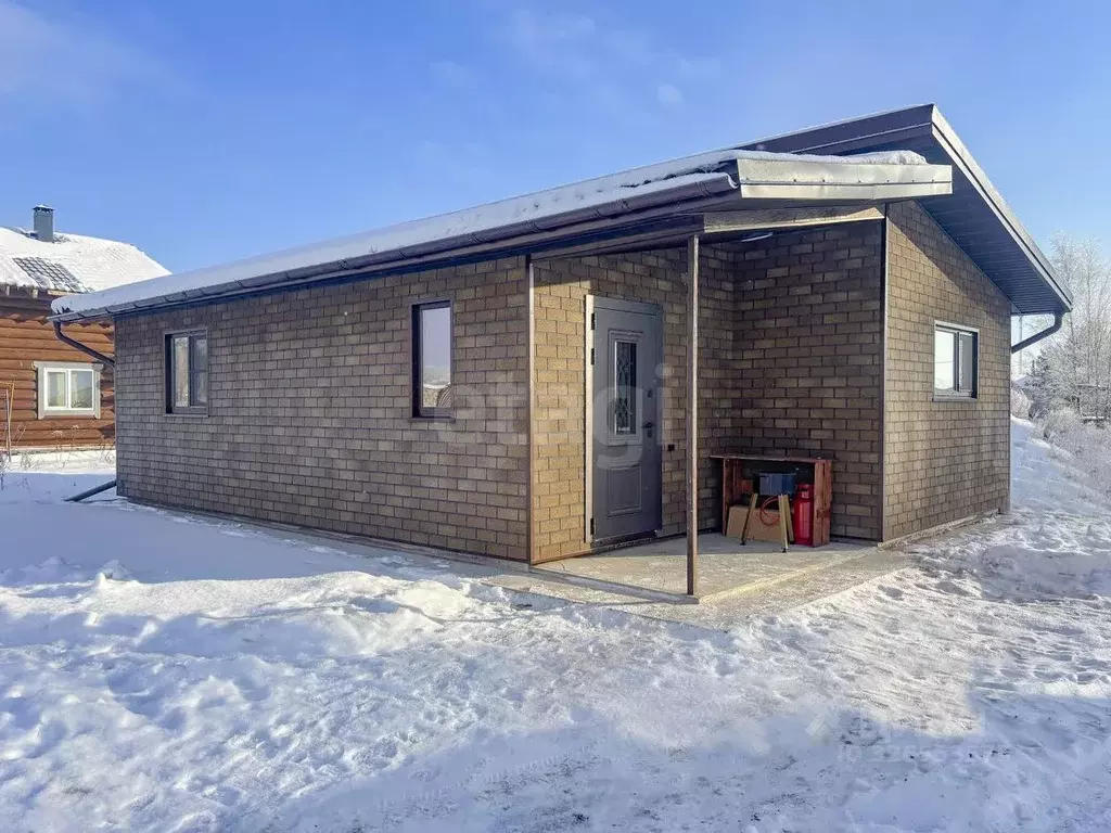 Дом в Псковская область, Псковский район, Тямшанская волость, д. ... - Фото 1