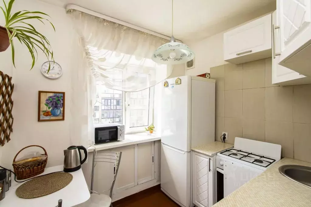 1-к кв. Тюменская область, Тюмень ул. 50 лет ВЛКСМ, 93 (29.1 м) - Фото 1