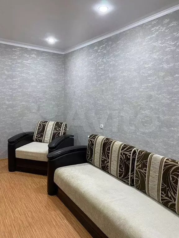 1-к. квартира, 30 м, 4/9 эт. - Фото 0