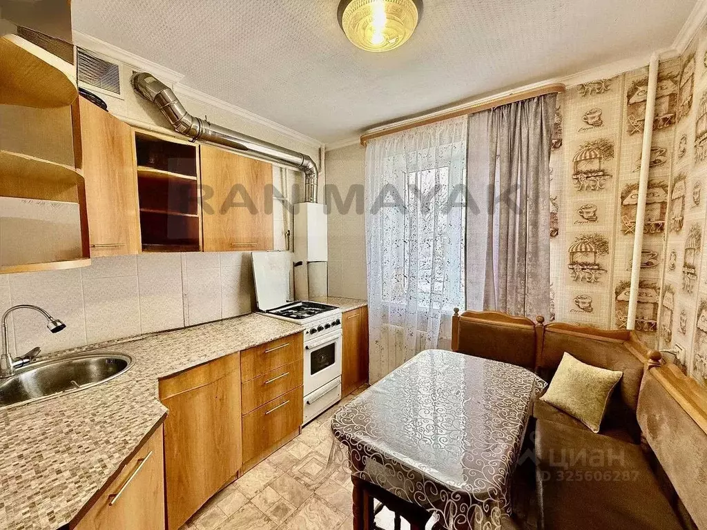 1-к кв. Адыгея, Майкоп ул. 2-я Некрасова, 3 (37.0 м) - Фото 1