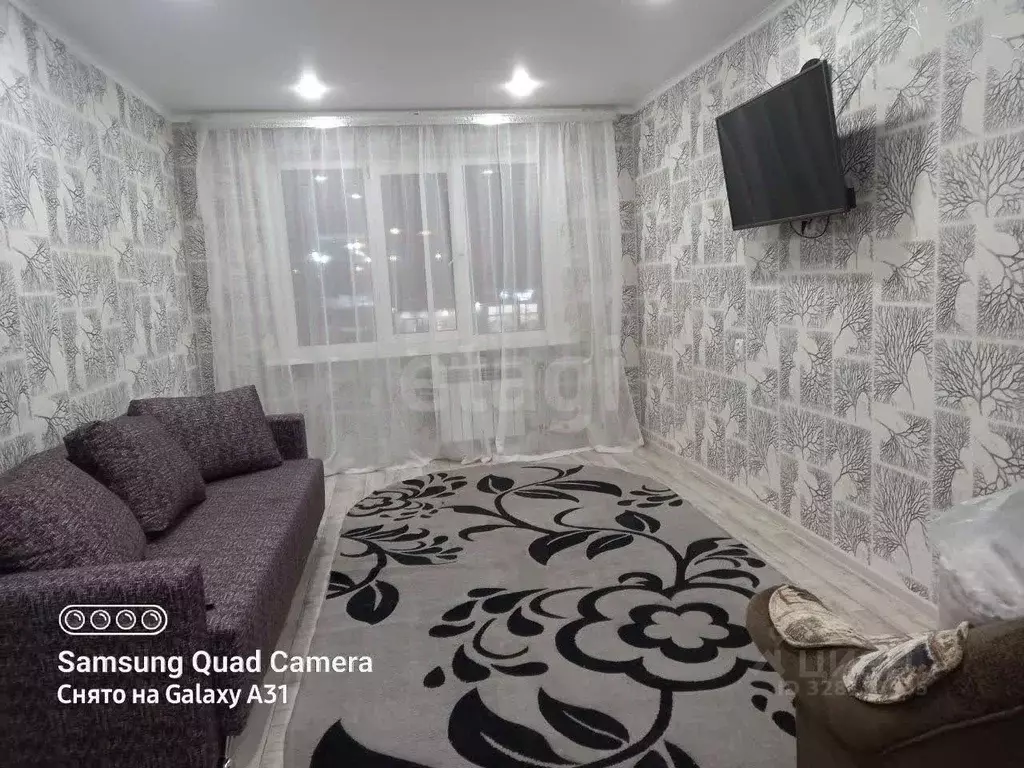 2-к кв. Тюменская область, Тобольск 7А мкр, 7А (52.0 м) - Фото 2