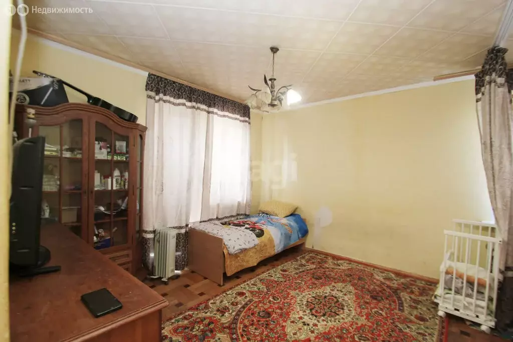 1-комнатная квартира: Калуга, улица Генерала Попова, 16 (40 м) - Фото 0