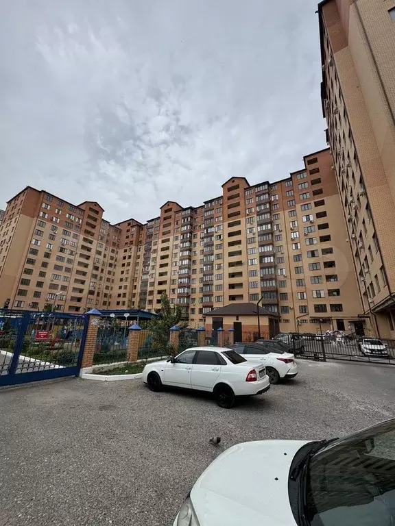 2-к. квартира, 79 м, 3/13 эт. - Фото 0