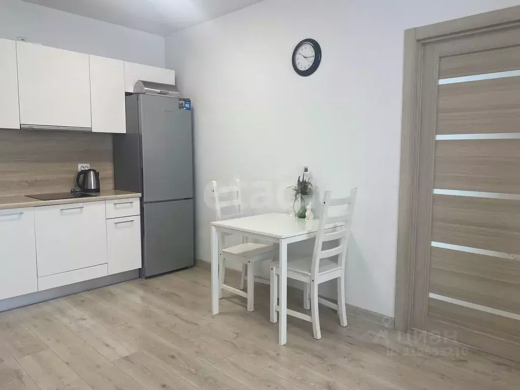 2-к кв. Тюменская область, Тюмень ул. Новоселов, 105 (50.0 м) - Фото 1