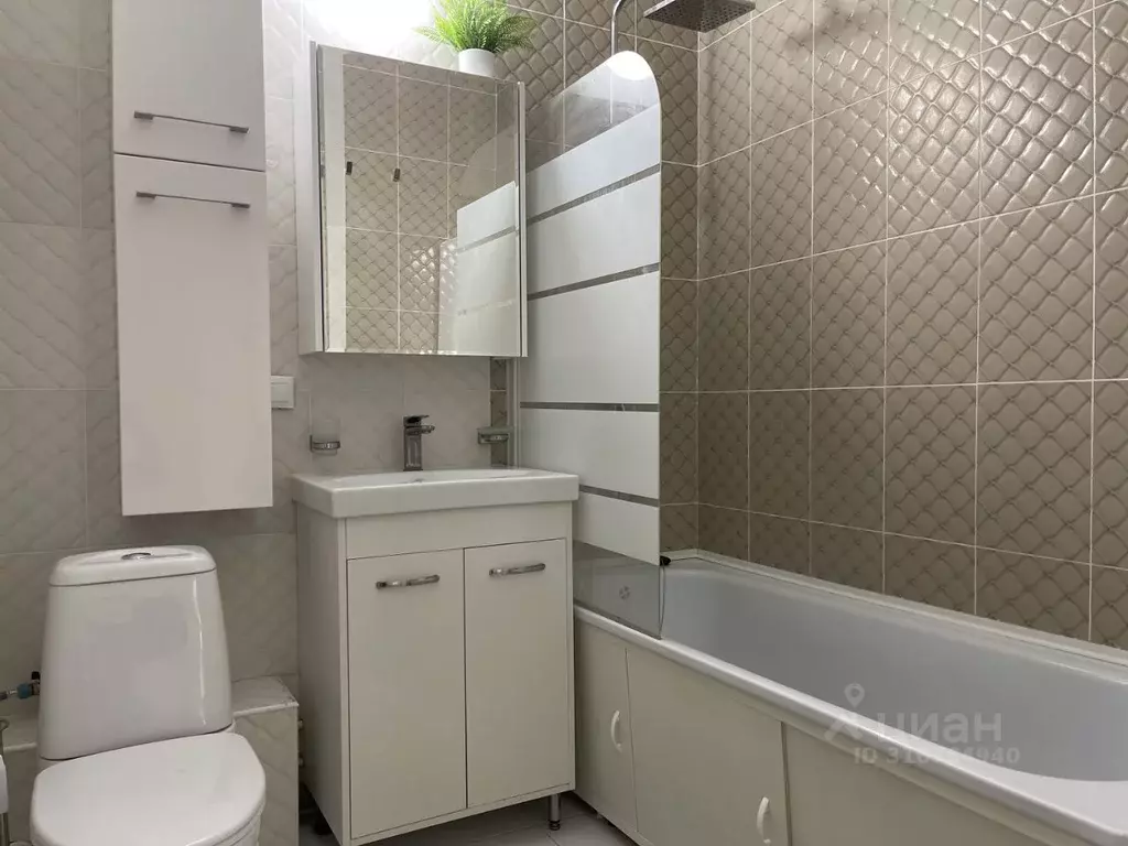 2-к кв. Башкортостан, Уфа ул. Лесотехникума, 21 (41.3 м) - Фото 0