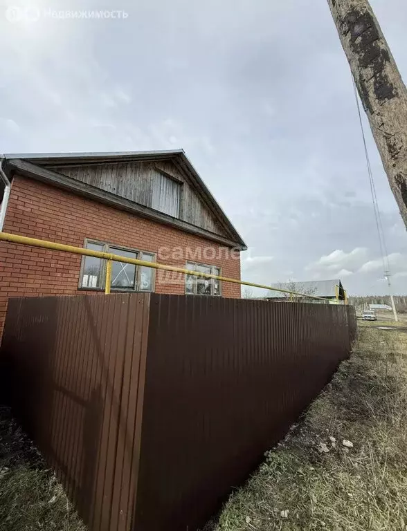 Дом в Кузнецкий район, село Козляковка, Молодёжная улица, 13 (146 м) - Фото 1