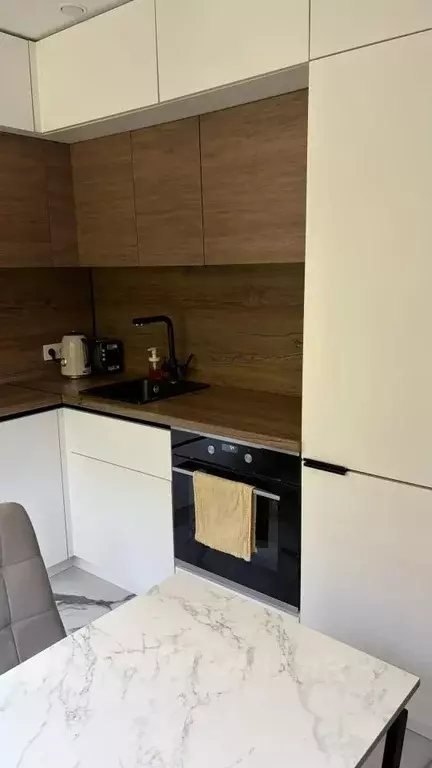 2-к кв. Краснодарский край, Сочи Мамайка мкр, ул. Крымская, 36 (47.0 ... - Фото 1