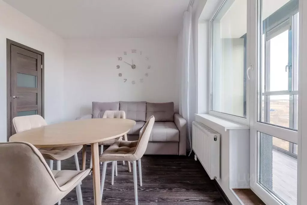 3-к кв. Санкт-Петербург аллея Арцеуловская, 17 (86.9 м) - Фото 1