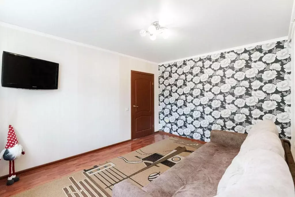 Дом в Омская область, Омск Песчаная ул., 112 (92 м) - Фото 0