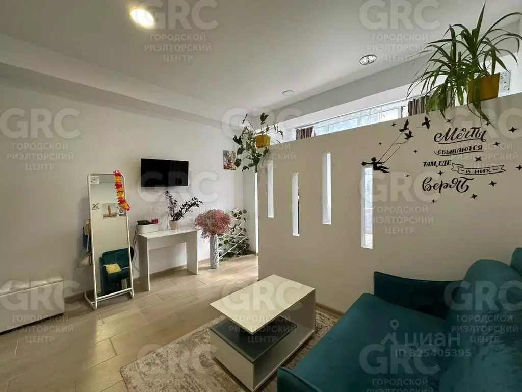 Студия Краснодарский край, Сочи ул. Голенева, 17/25 (29.3 м) - Фото 1