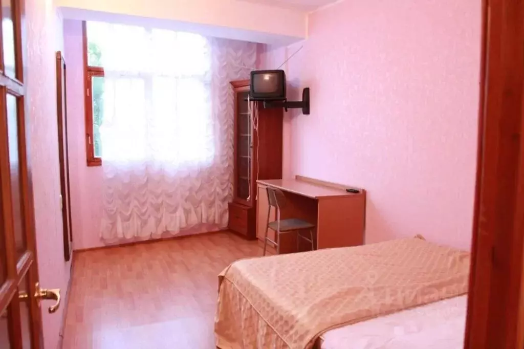 1-к кв. Крым, Ялта ул. Блюхера, 11 (25.0 м) - Фото 0