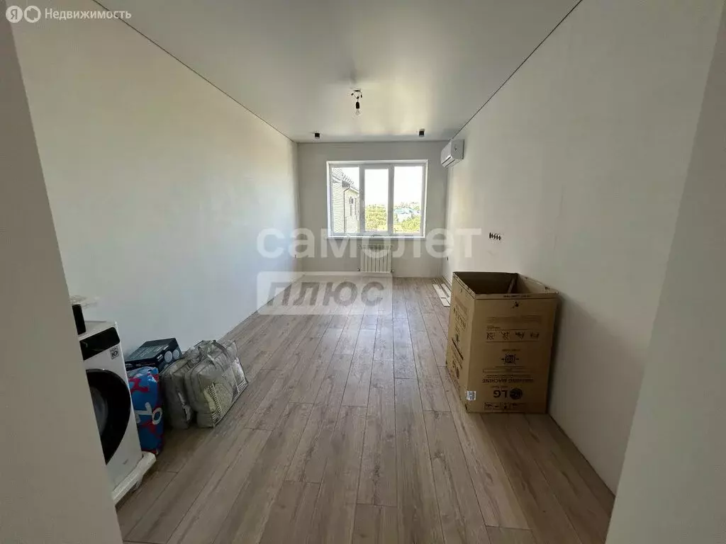 3-комнатная квартира: Элиста, улица Братьев Алёхиных, 34 (72.8 м) - Фото 2