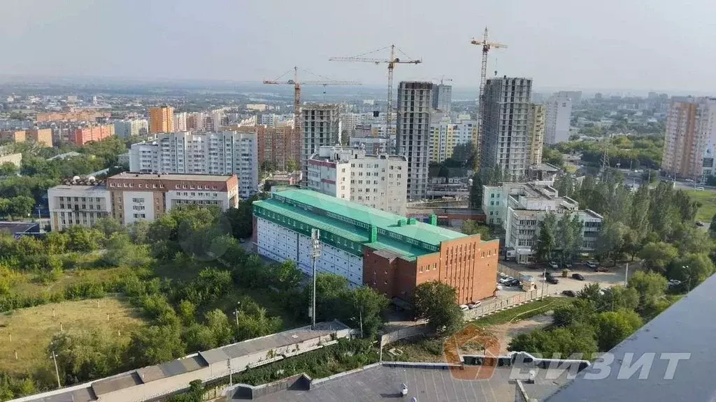 Продам офисное помещение, 2500 м - Фото 1